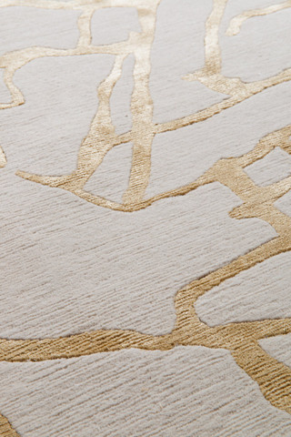 Tracery Gold by  - Close-up