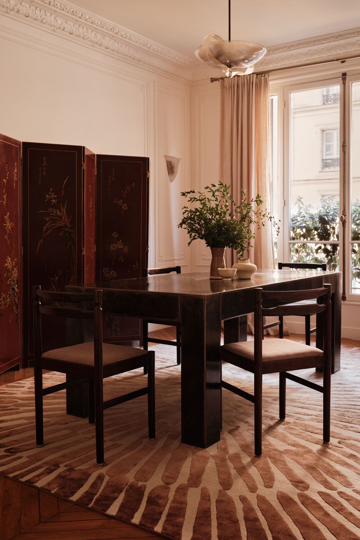 Helia Rust by Winch - incidental roomset