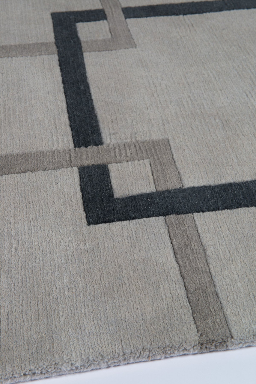 Square Chains Lead by  - Roomset