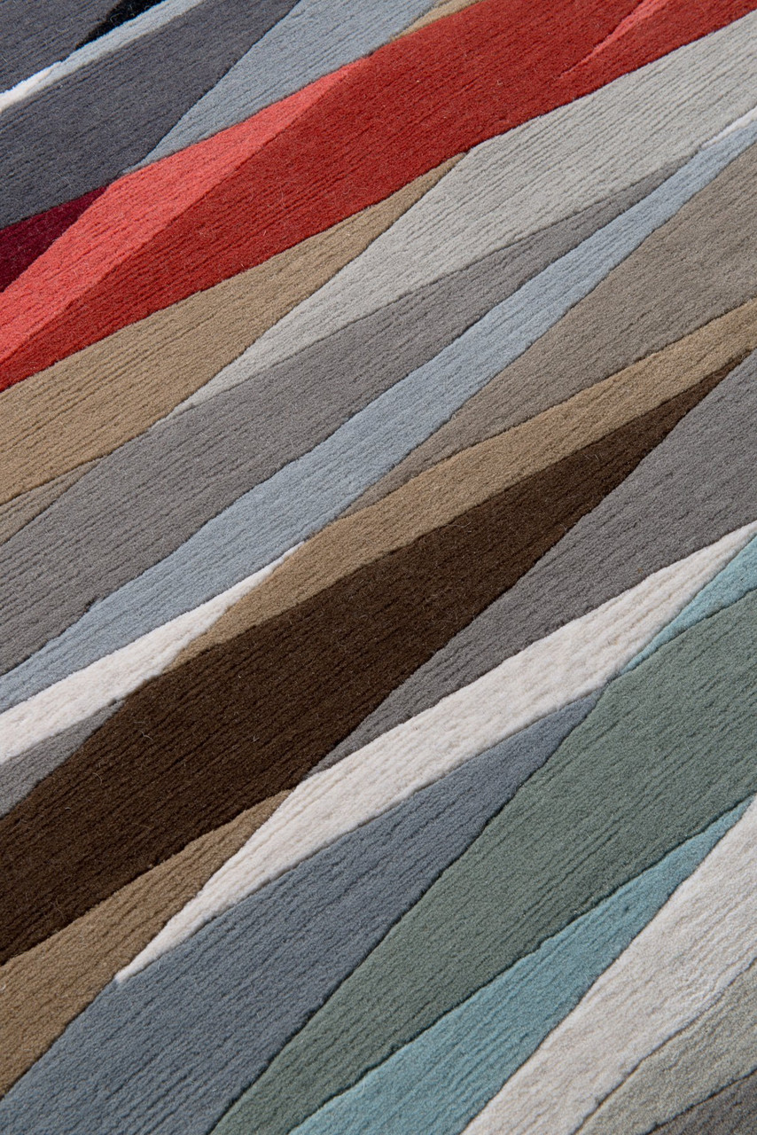 Carnival by Paul Smith - close-up image
[ROOMVO]
