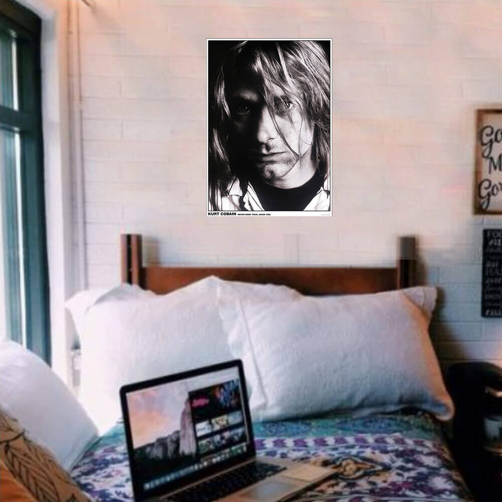 Kurt Cobain - Japan 1992 Poster 23.5x33 inch