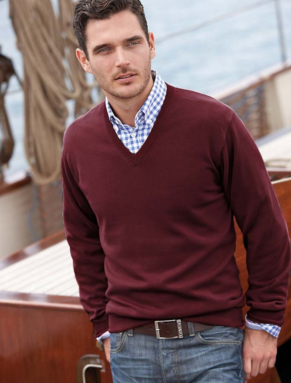 men's burgundy crew neck sweater