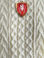 Dempsey Clan Aran Throw