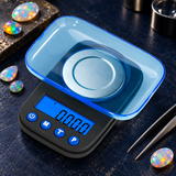 50g x 0.001g vs 200g x 0.01g Scale: Capacity and Precision Compared