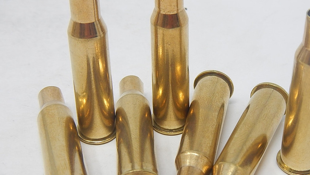 Is this a brass tipped bullet? What is the difference between a brass and  copper bullet? Remington umc. Are there drawbacks? : r/handguns
