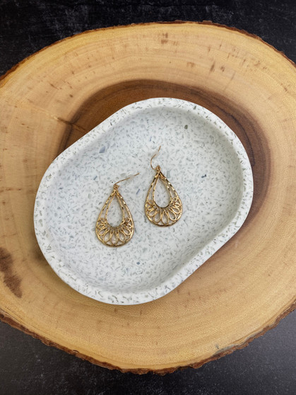 Gold Filigree Teardrop Earring
