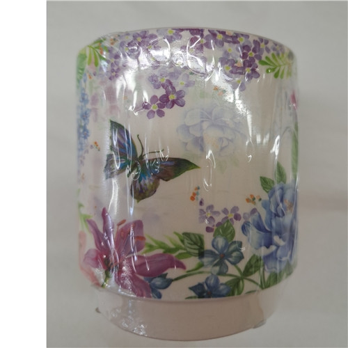 Butterfly Round Pot Candle Mango and Peach Slices by Swan Creek