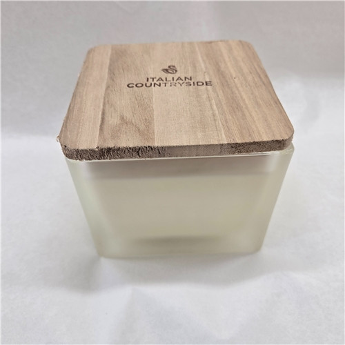Summer Blossoms Square Glass Candle Italian Countryside by Swan Creek Summer Blossoms Square Glass Candle Italian Countryside by Swan Creek