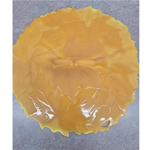 Maple Leaf 9"