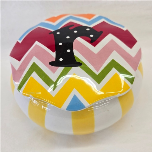Bargello Initial Box-R