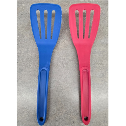 Raised Spatula