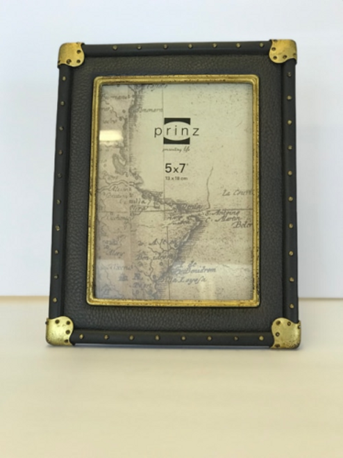 5x7 Livingston Resin Frame Brown