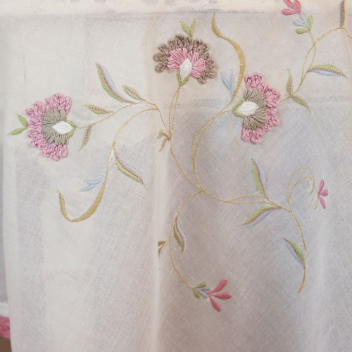 Isabella Emb Topper Cloth Rose