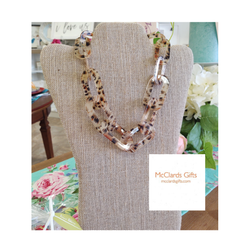 Graduate Tortoise Link Necklace Graduate Tortoise Link Necklace