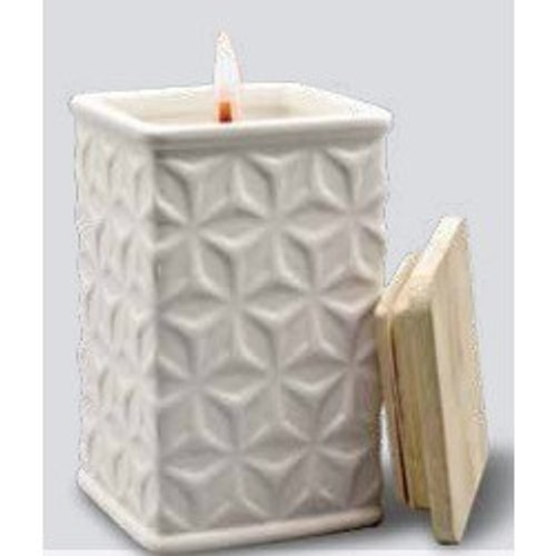 Swan Creek White Collection Lavender & Lemongrass Square Candle Swan Creek White Collection Lavender & Lemongrass Square Candle