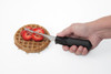 Image: big grip utensil; knife in use