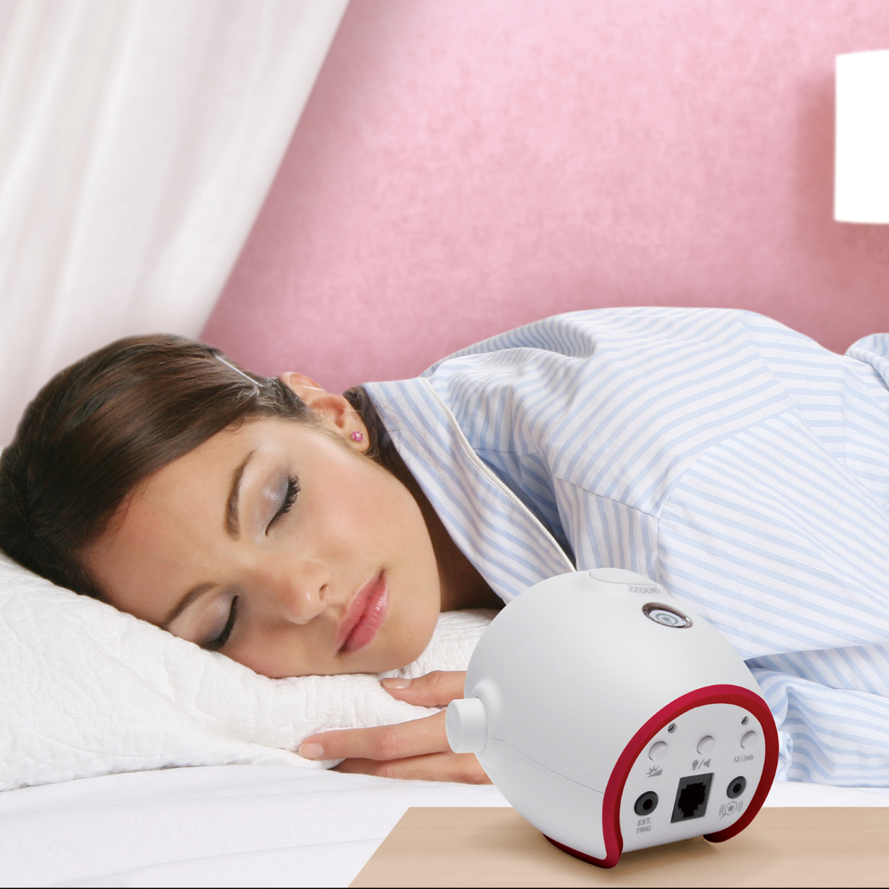 image: Bellman & Symfon alerting alarm clock, in use