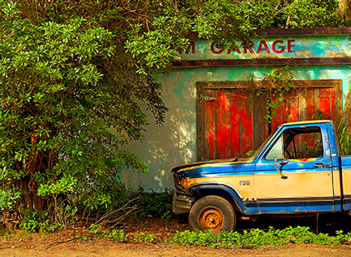 B and M Garage Traditional B and M Garage Traditional
