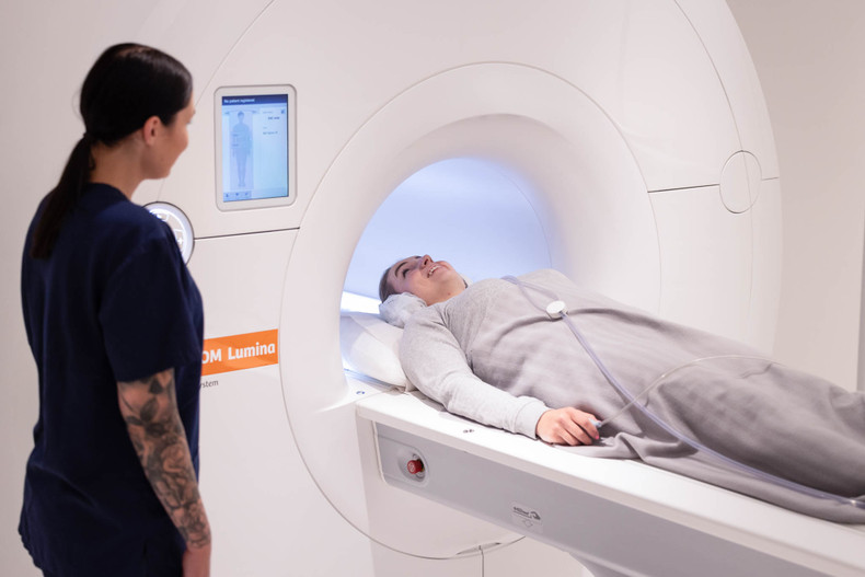 Soft tissue neck MRI scan
