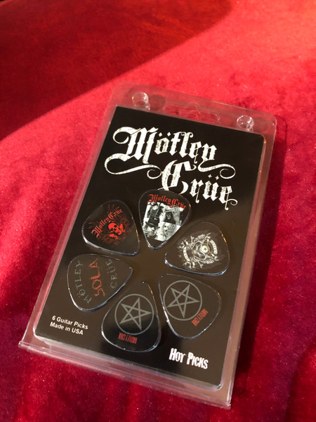 MOTLEY CRUE GUITAR PICKS - PACK OF 6 - BAND 