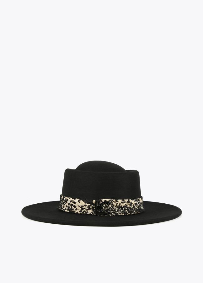 LOLA HAT W JACQ. BAND BK226217
