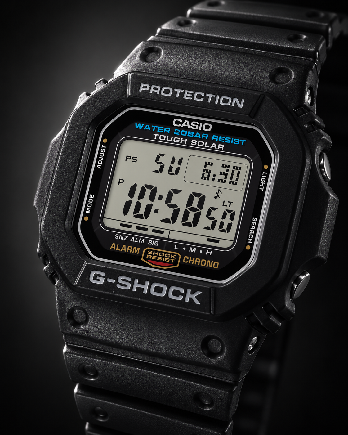 Casio G-5600UE-1 - detail and lifestyle view 5