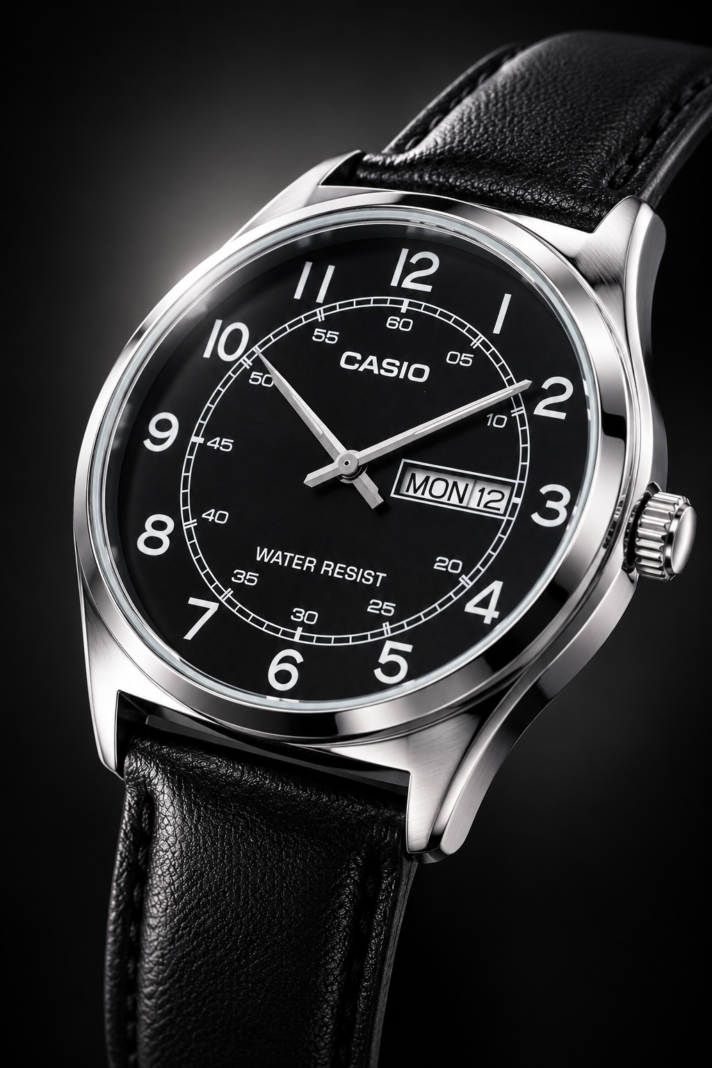Casio MTP-V006L-1B2 - detail and lifestyle view 5