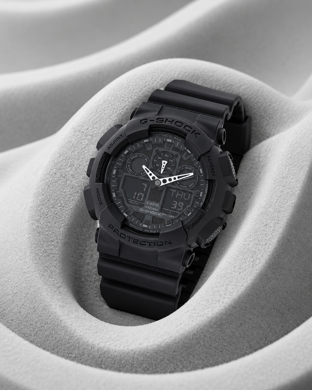 Casio GA-100-1A1 - detail and lifestyle view 3