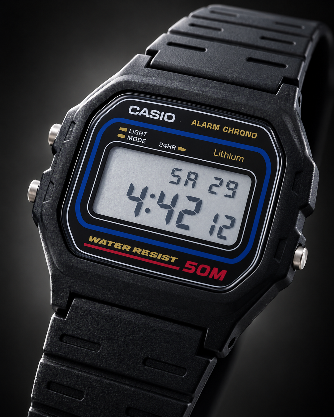 Casio W-59-1VQ - detail and lifestyle view 5