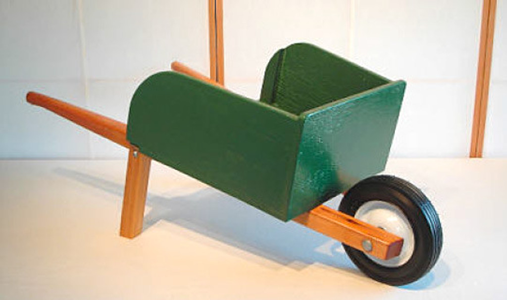 DIY: Child's Wheelbarrow Plans