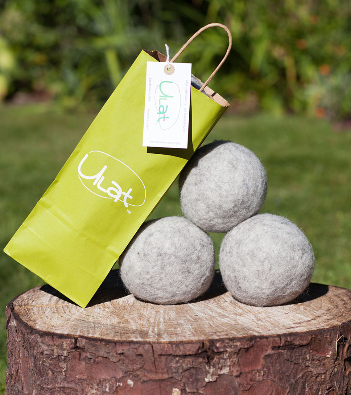🌱Get yourself some wool dryer balls and say goodbye to chemical-filled  dryer sheets for good! 👉Put you…
