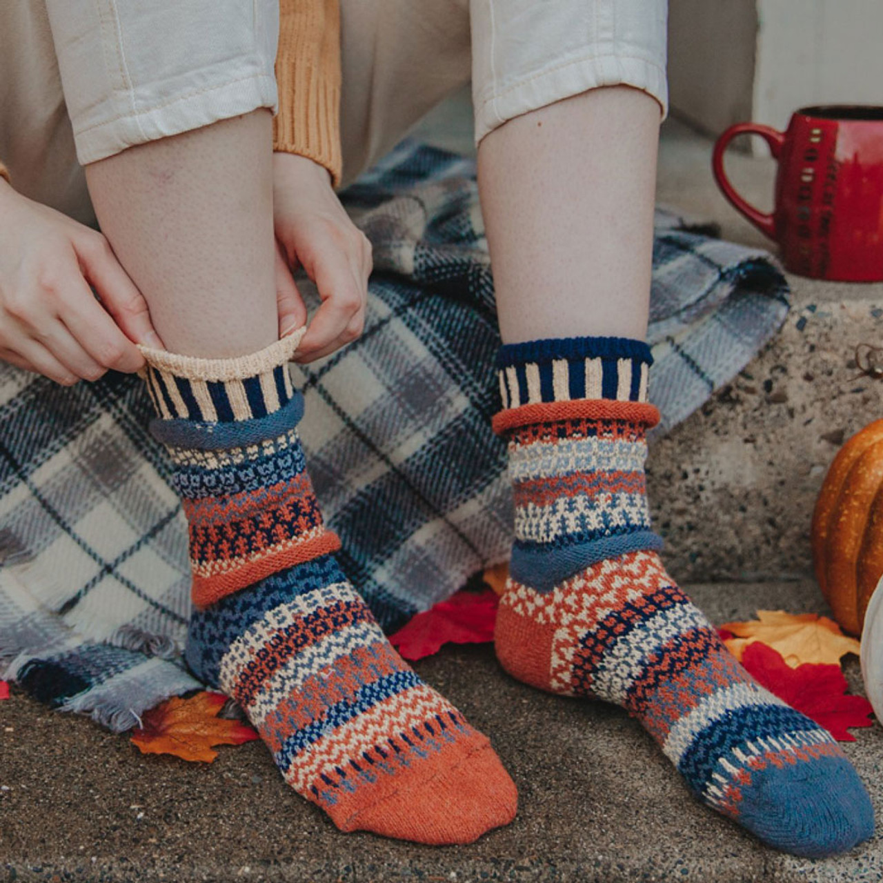 Nutmeg Recycled Cotton Socks | Eartheasy.com