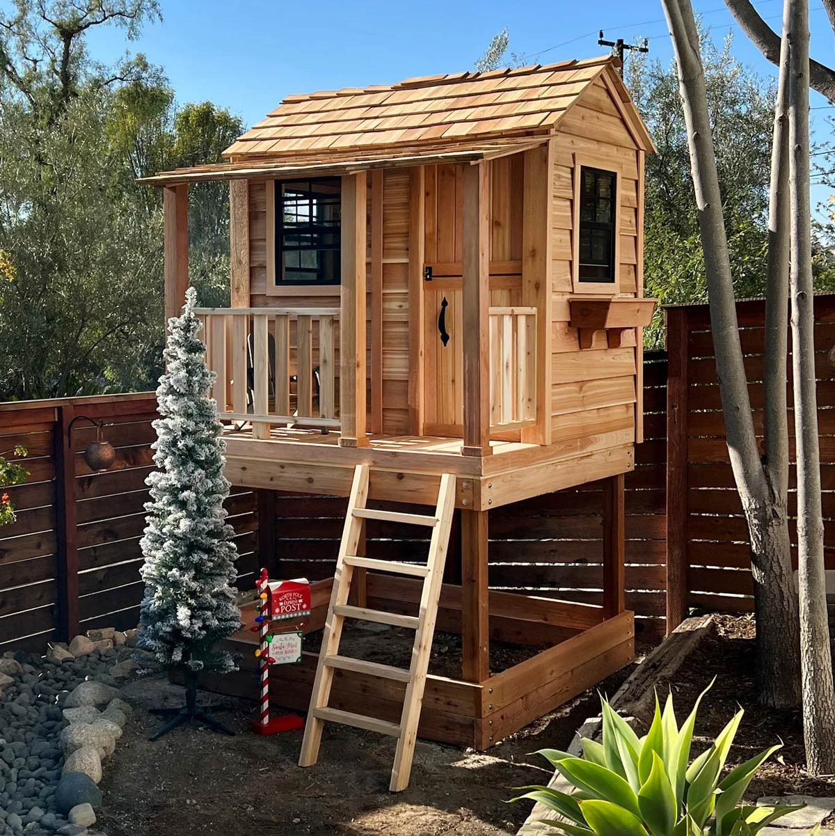 6' x 6' Cedar Playhouse Sandbox Eartheasy