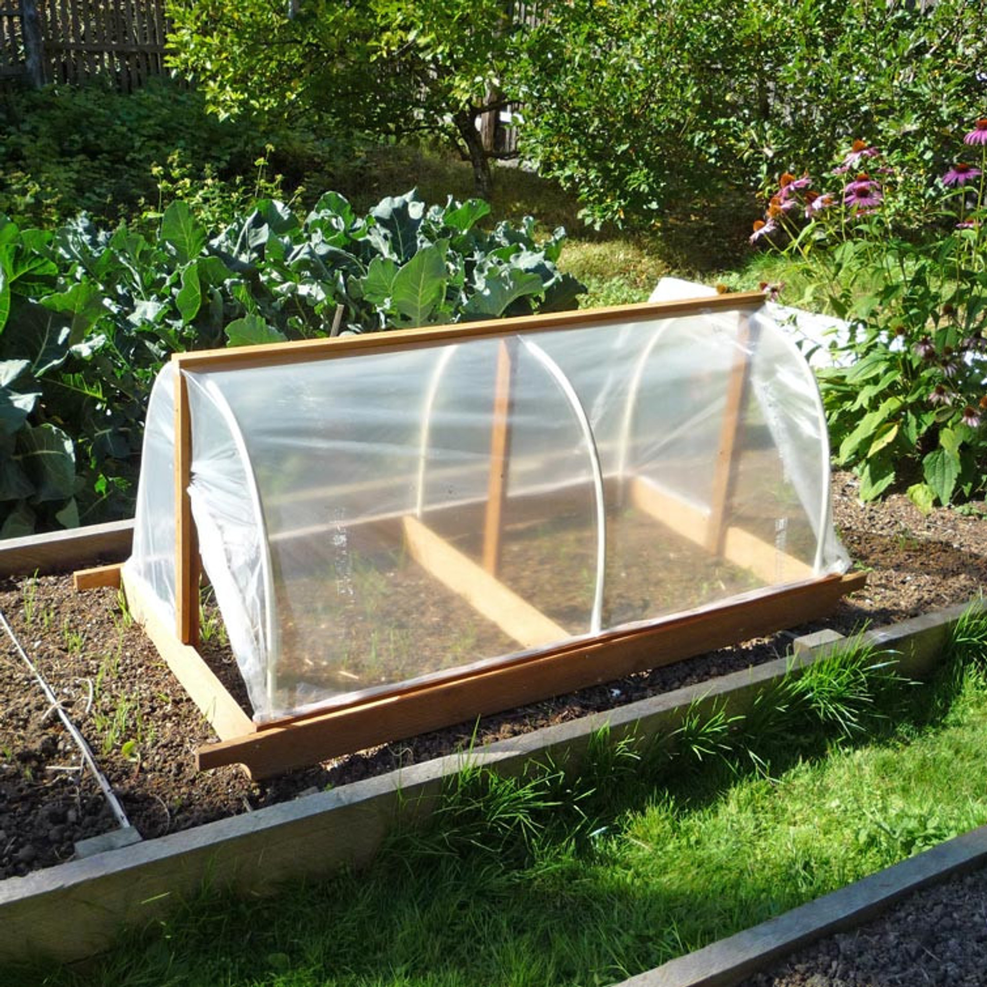 Year-Round Cold Frame | Eartheasy.com
