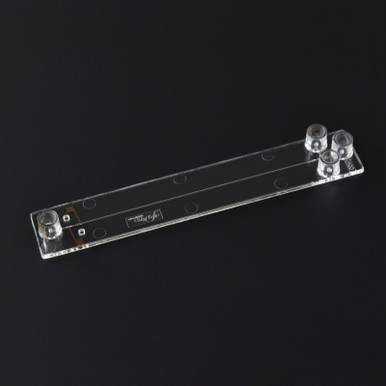 Image of Cross-Shaped Channel Chip  - With electrodes in non contact mode Fluidic 395