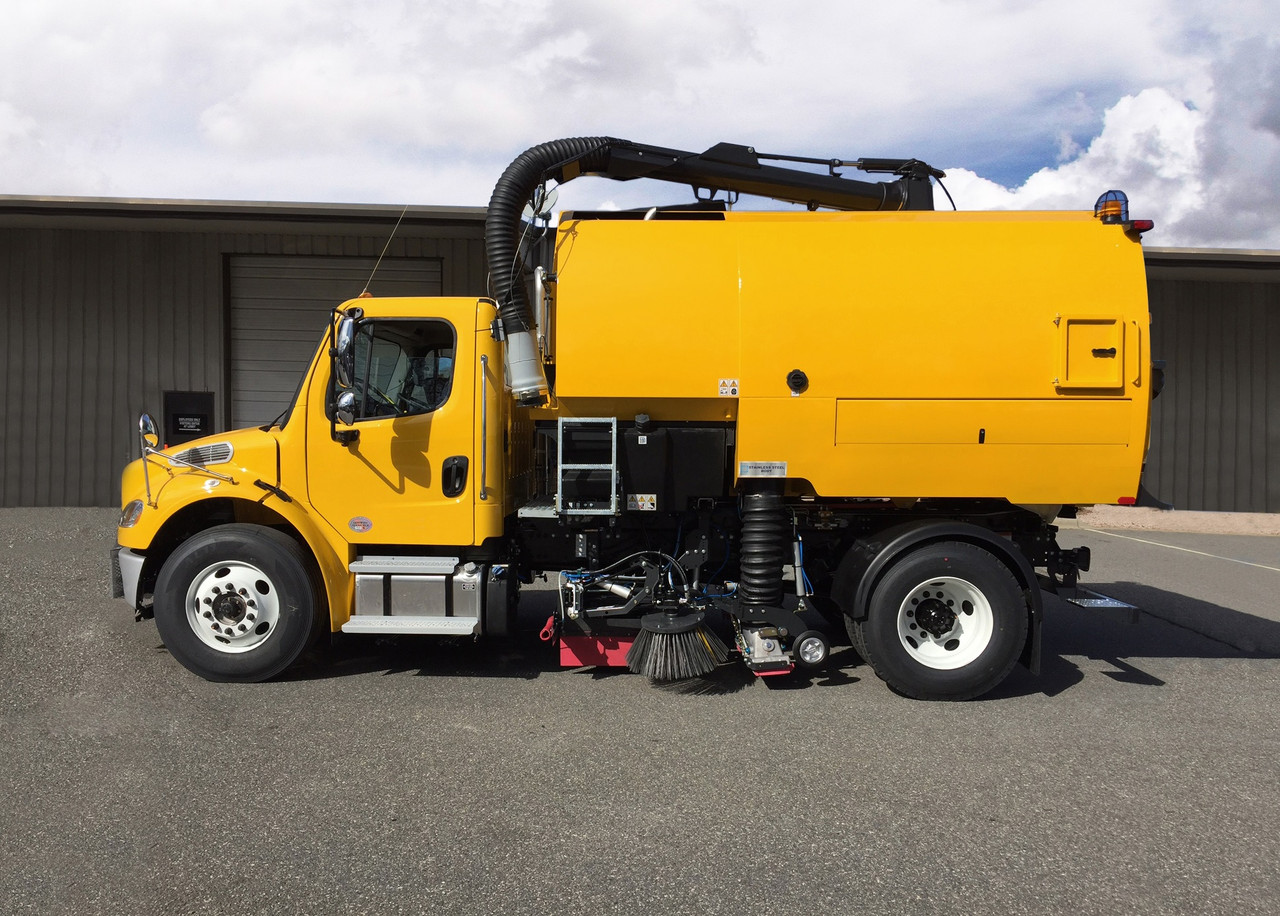 V80 Vacuum Street Sweeper U S Municipal v80-vacuum-street-sweeper-u-s-municipal
