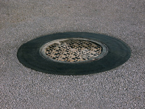 https://cdn11.bigcommerce.com/s-j610i8ta7u/images/stencil/300x300/products/5446/3020/Ennis-Flint_PreMark-Manhole-Protection-Ring03__70709.1530500690.jpg?c=2