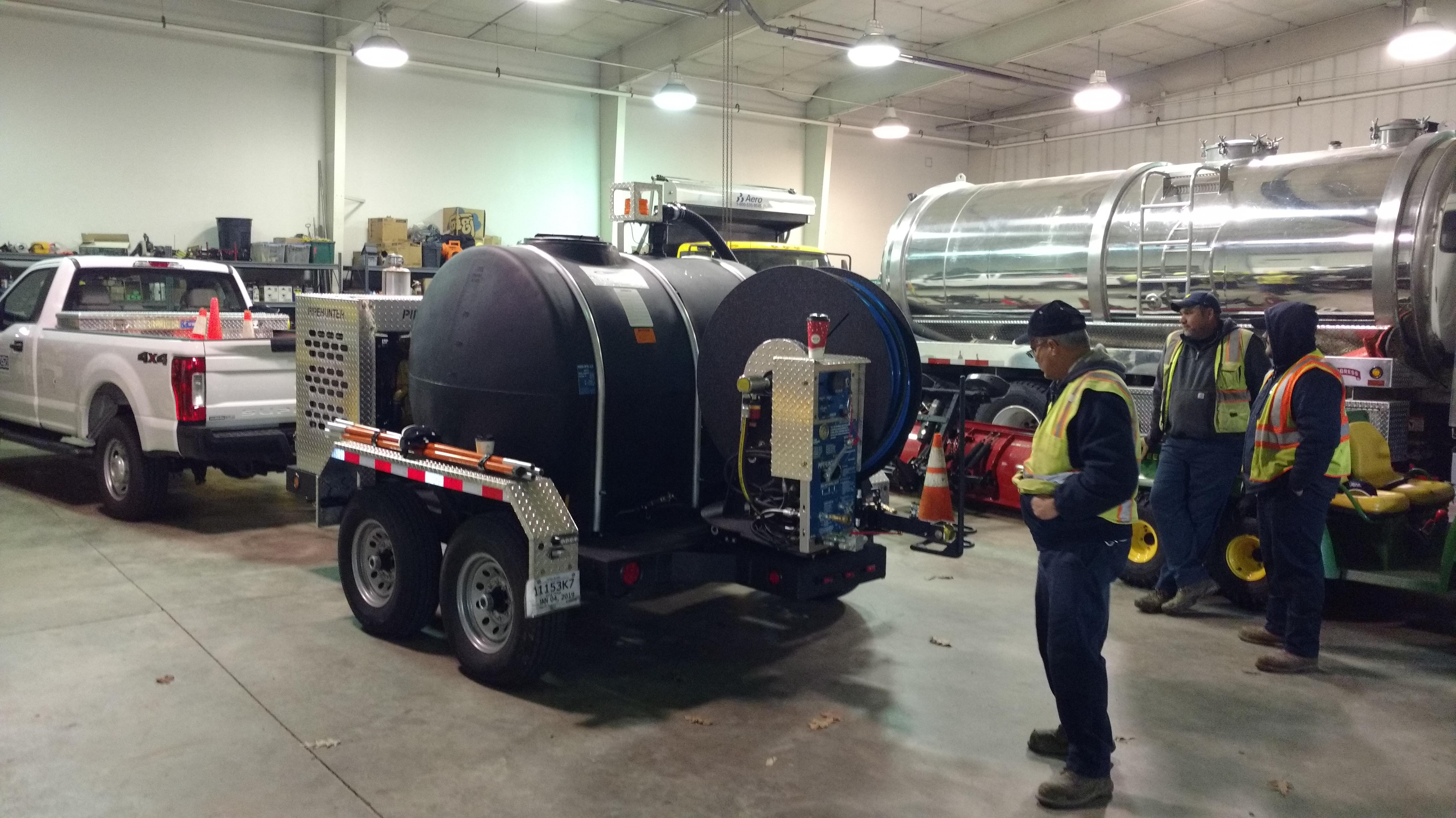 Lancaster Area Sewer Authority (LASA) New 700 Gallon PipeHunter Trailer Mount Jetter U.S