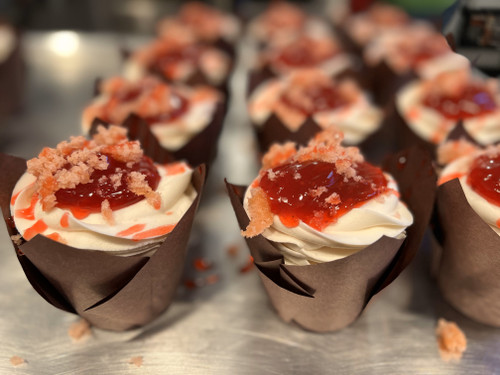 Hugs & Kisses Cupcake Bundle (6 count Cupcakes)