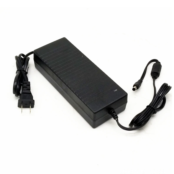Fuente de poder regulada 12V CD / 8 Amperes