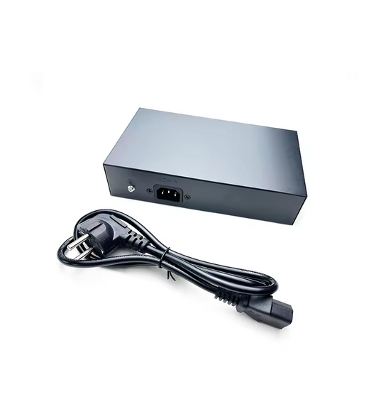 Switch POE Primetechs 4 puertos POE x 10/100Mbps, 2 puertos Uplink 10/100Mbp RJ45, 135W, hasta 250mts