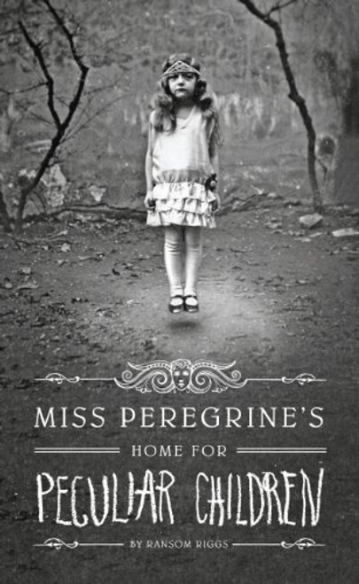 Miss Peregrines Home For Peculiar Children (Thorndike Press Large Print Literacy Bridge)