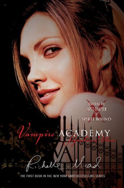 Vampire Academy, Signature Edition
