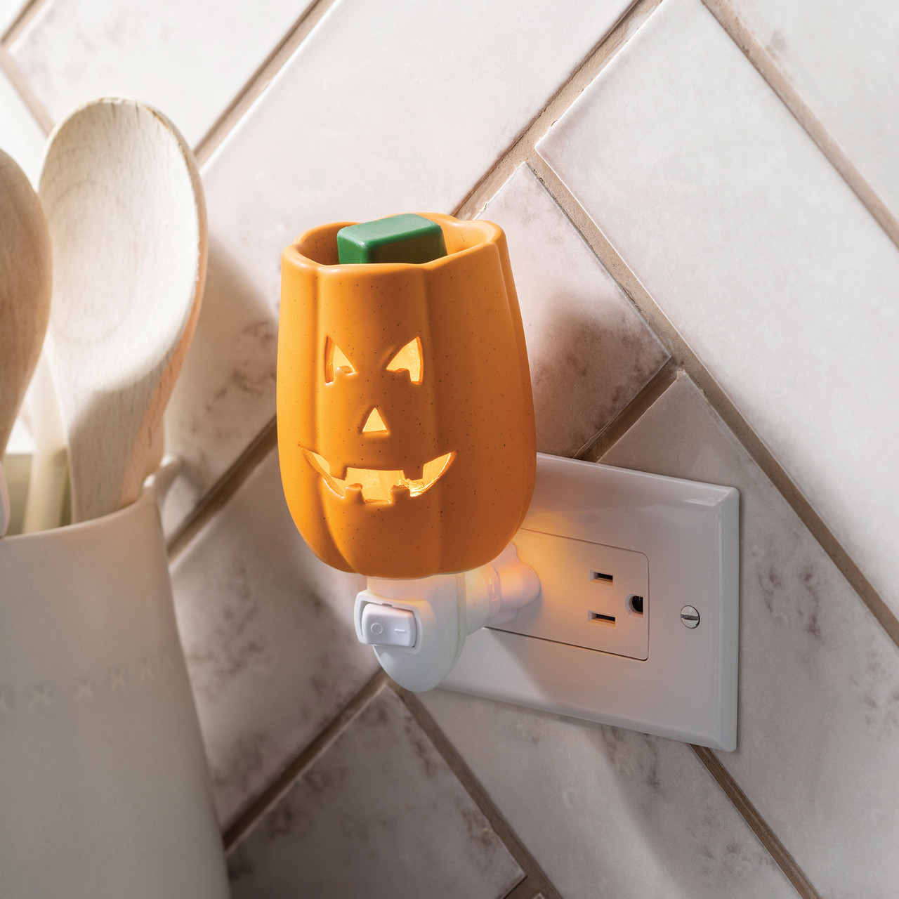 Jack O' Lantern Pluggable Fragrance Warmer