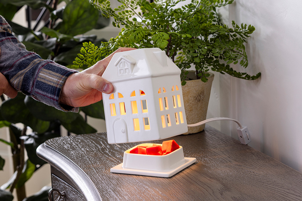 Porcelain House Canopy Fragrance Warmer