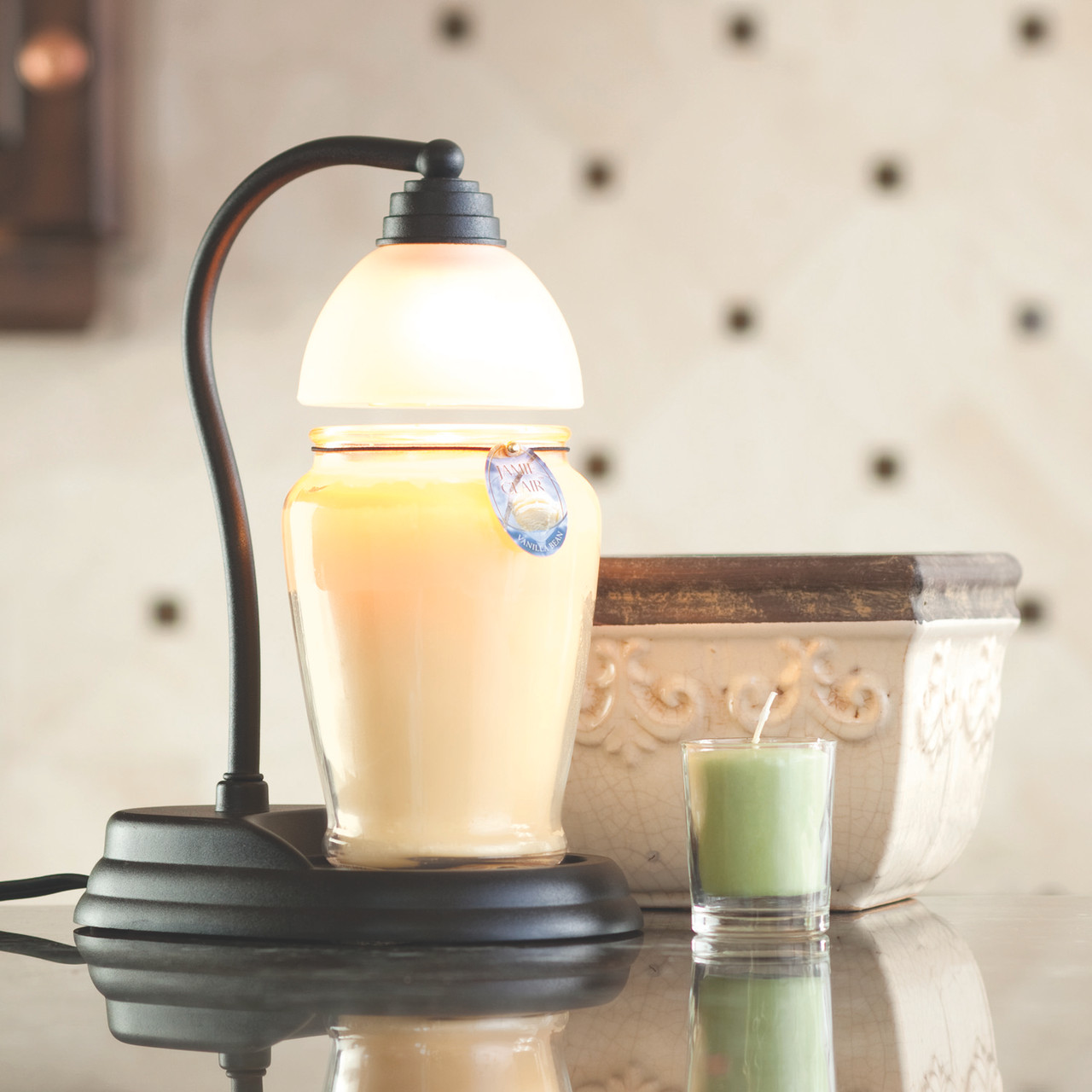 Black Signature Aurora Lamp