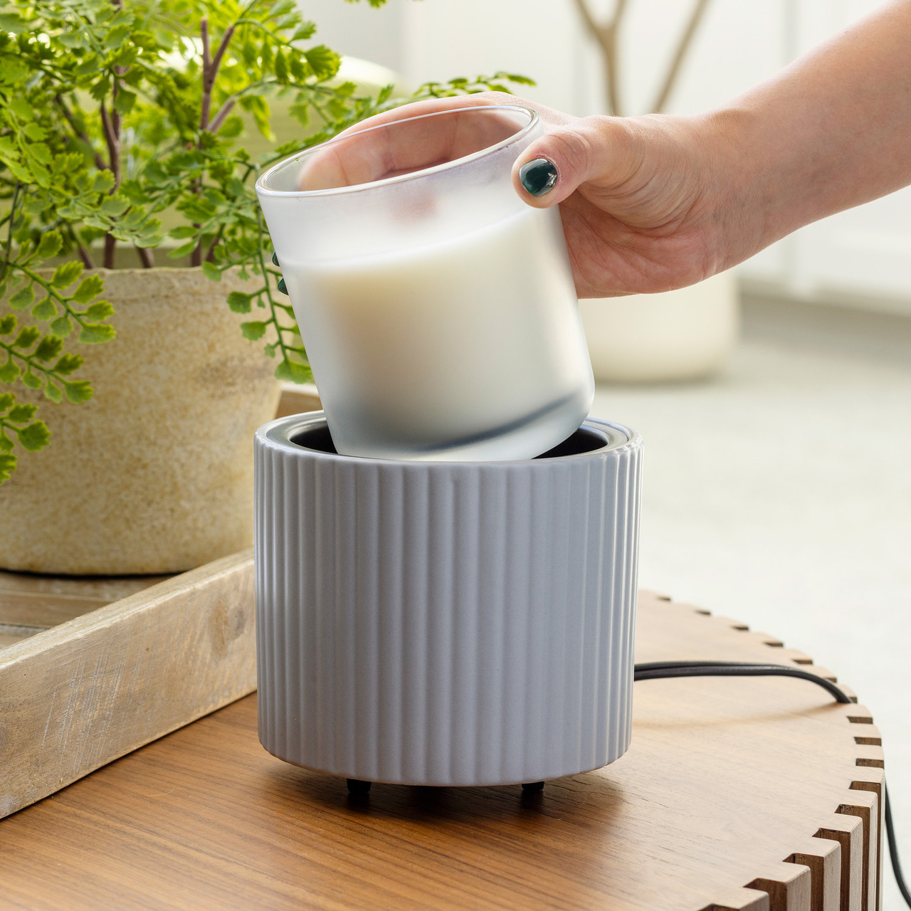 Fluted Crock Candle Warmer