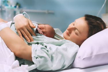 Midwife vs. OB-GYN: What’s the Difference?