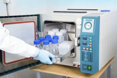 Methods of Equipment Sterilization Used in Laboratories