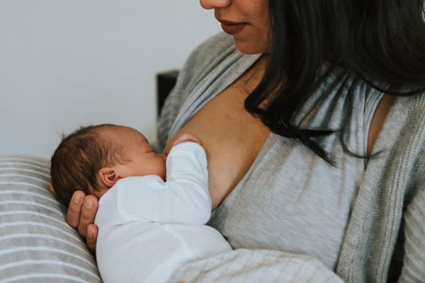 Must-Have Supplies To Soothe Breastfeeding Discomfort